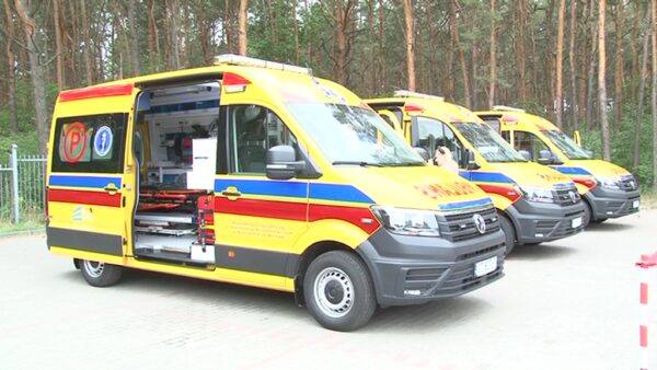 Przekazanie karetek dla Szpitala Wojewódzkiego we Włocławku