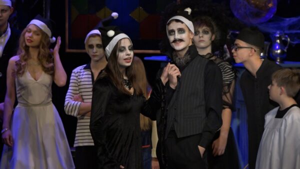 „Gwiazdka w Rodzinie Adamsów” w Teatrze Skene