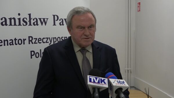 Konferencja Stanisława Pawlaka o szpitalu we Włocławku