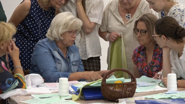 Igłą pisana tradycja - Włocławek znów haftuje po kujawsku