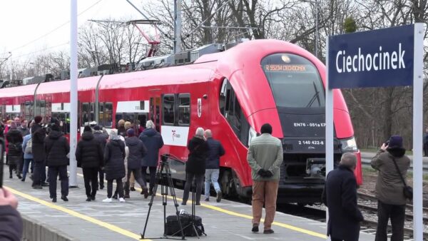 Pociągi znów kursują na trasie Aleksandrów Kujawski – Ciechocinek