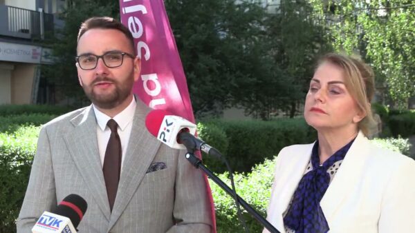 Pulsometr - Konferencja Nowej Lewicy zorganizowana z okazji Dania Matki