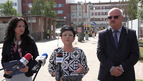 Konferencja Prawa i Sprawiedliwości podsumowująca interwencją poselską Joanny Borowiak w Wojewódzkim Szpitalu Specjalistycznym