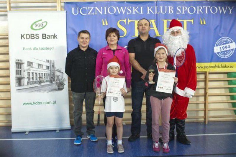 II Mikołajkowy Turniej Badmintona w Smólniku- zdjęcia