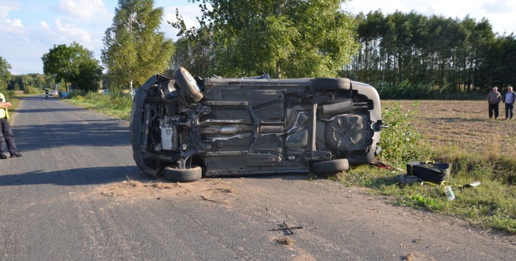 Kolejna tragedia na drodze! Nie żyje 23-letni kierowca seata cordoby