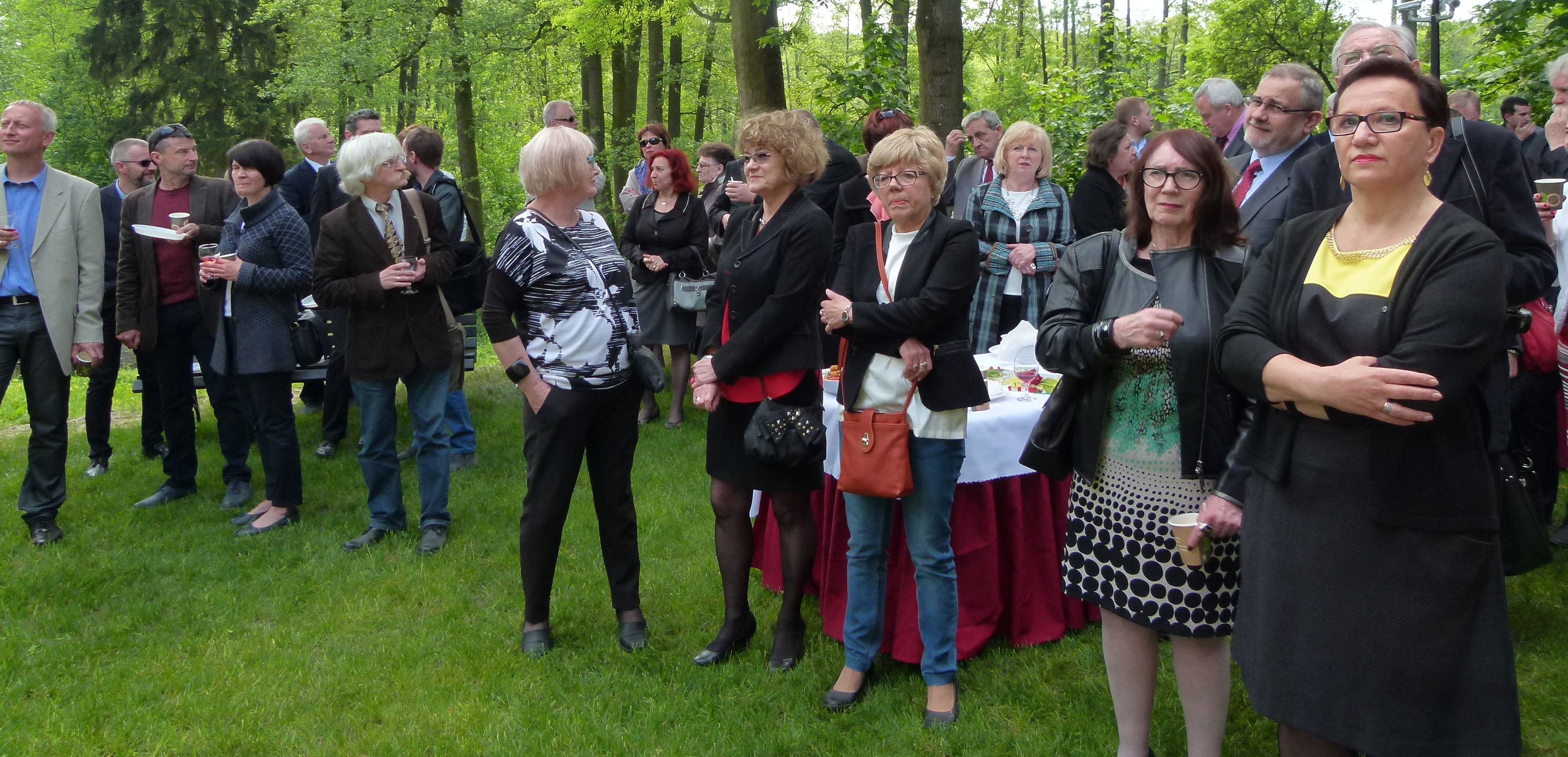 Tłumy gości na otwarciu dworu Orpiszewskich w Kłóbce- zdjęcia i wideo
